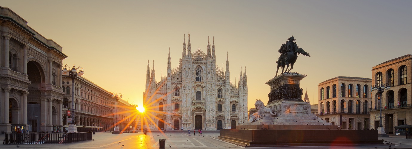 Torget med Duomo di Milano